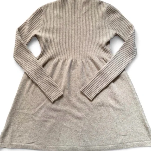 Elegant Beige Long Sleeve Dress - Picture 2 of 6